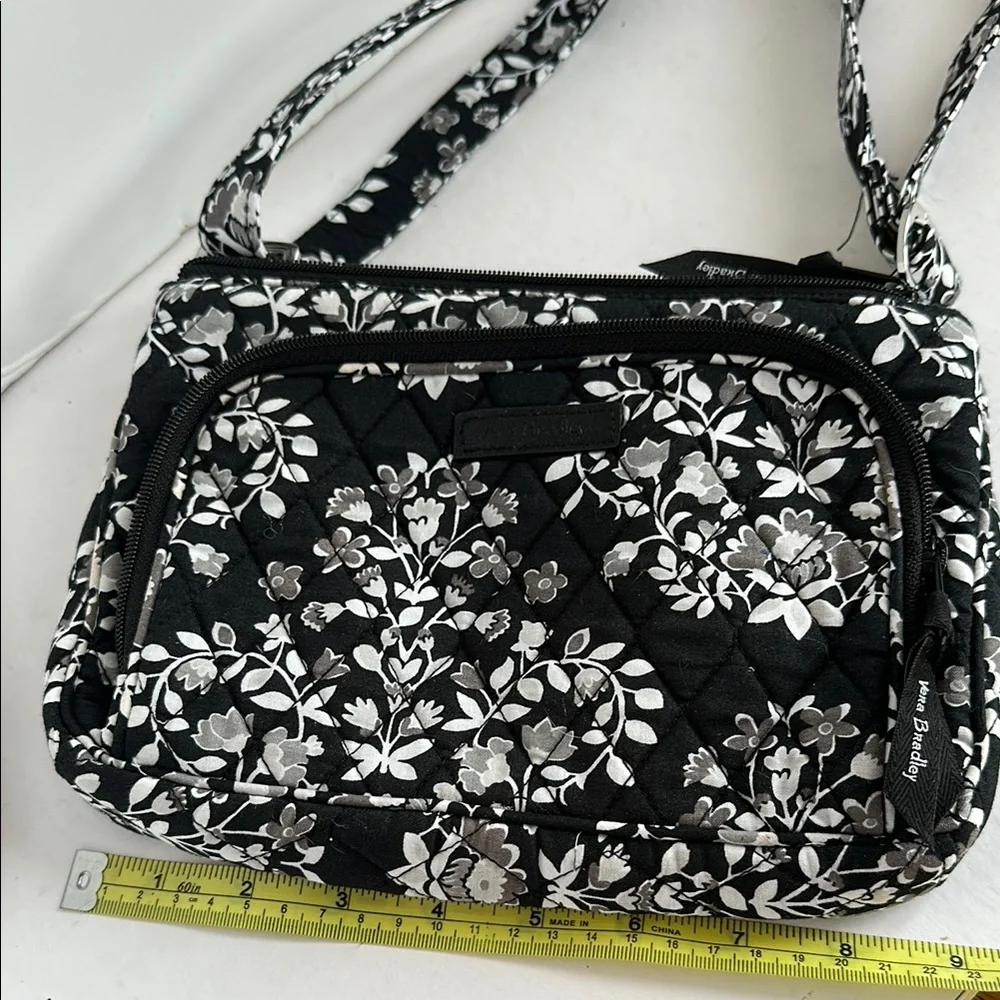 Vera Bradley Black and White Crossbody Bag with Floral Pattern - Picture 3 of 6